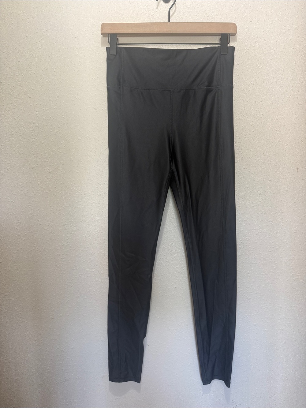 Sweaty Betty High-Rise Leggings, Size M